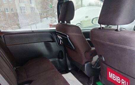 Toyota Esquire I, 2017 год, 2 445 000 рублей, 13 фотография