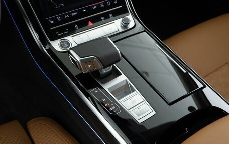 Audi A8, 2025 год, 9 998 999 рублей, 25 фотография