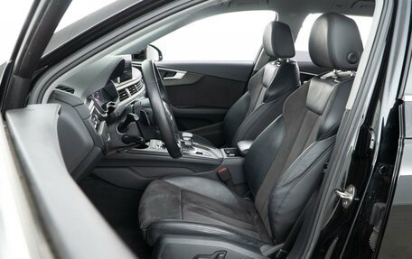 Audi A4, 2018 год, 2 667 444 рублей, 10 фотография