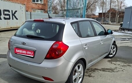 KIA cee'd I рестайлинг, 2009 год, 650 000 рублей, 2 фотография