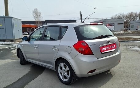 KIA cee'd I рестайлинг, 2009 год, 650 000 рублей, 4 фотография