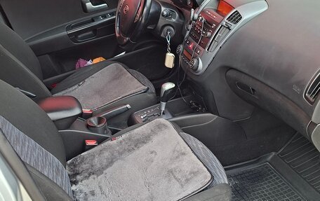 KIA cee'd I рестайлинг, 2009 год, 650 000 рублей, 14 фотография