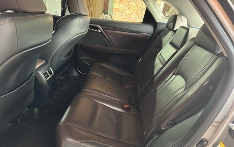 Lexus RX IV рестайлинг, 2017 год, 3 900 000 рублей, 8 фотография