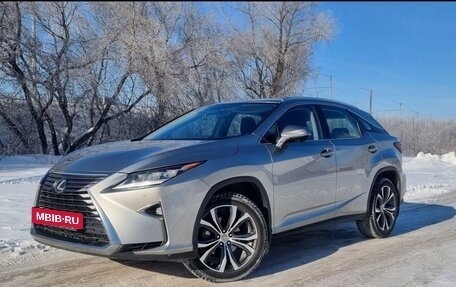 Lexus RX IV рестайлинг, 2017 год, 3 900 000 рублей, 2 фотография