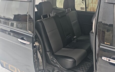 Toyota ISis I, 2014 год, 1 470 000 рублей, 7 фотография