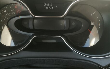 Renault Kaptur I рестайлинг, 2021 год, 1 400 000 рублей, 6 фотография