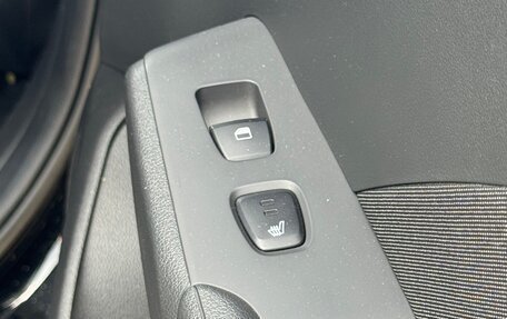 Hyundai Solaris II рестайлинг, 2019 год, 1 600 000 рублей, 12 фотография
