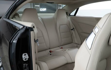 Mercedes-Benz E-Класс, 2015 год, 2 576 444 рублей, 7 фотография