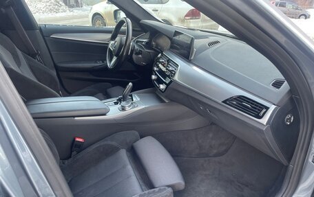 BMW 5 серия, 2019 год, 3 990 000 рублей, 7 фотография