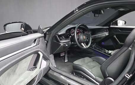 Porsche 911, 2023 год, 17 350 000 рублей, 14 фотография