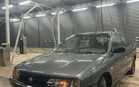 Nissan Primera II рестайлинг, 1993 год, 45 000 рублей, 3 фотография