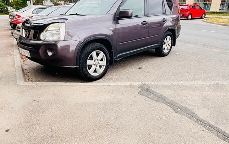 Nissan X-Trail, 2010 год, 900 000 рублей, 6 фотография