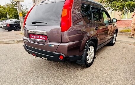Nissan X-Trail, 2010 год, 900 000 рублей, 2 фотография