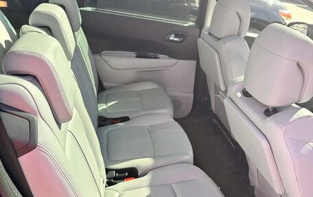Peugeot 5008 I рестайлинг, 2013 год, 1 200 000 рублей, 8 фотография