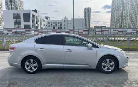 Toyota Avensis III рестайлинг, 2009 год, 870 000 рублей, 3 фотография