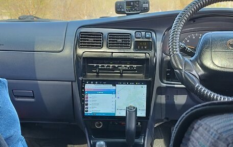 Toyota Hilux Surf III рестайлинг, 1997 год, 1 350 000 рублей, 22 фотография