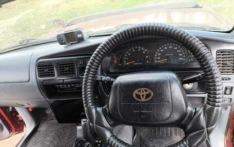 Toyota Hilux Surf III рестайлинг, 1997 год, 1 350 000 рублей, 15 фотография
