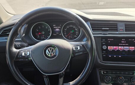 Volkswagen Tiguan II, 2017 год, 2 380 000 рублей, 20 фотография