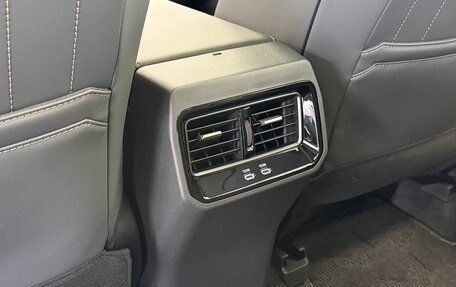 Toyota RAV4, 2025 год, 3 899 000 рублей, 26 фотография