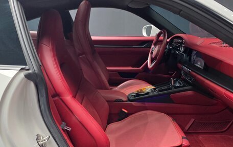 Porsche 911, 2023 год, 15 378 000 рублей, 12 фотография