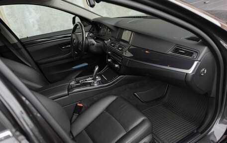 BMW 5 серия, 2014 год, 2 350 000 рублей, 17 фотография
