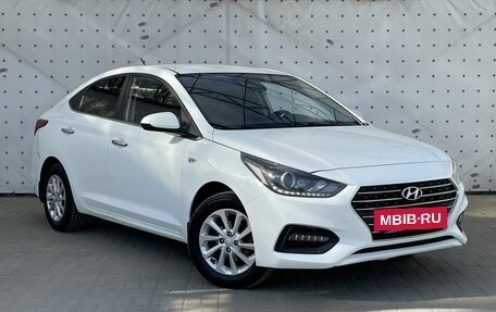 Hyundai Solaris II рестайлинг, 2018 год, 1 100 000 рублей, 2 фотография