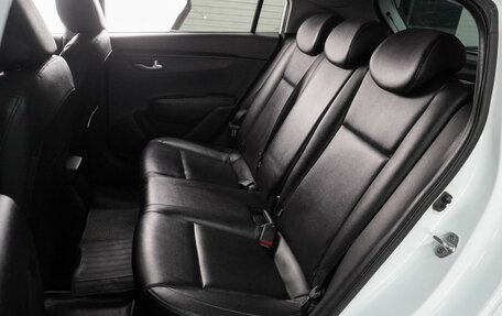 KIA Rio IV, 2020 год, 1 599 000 рублей, 9 фотография
