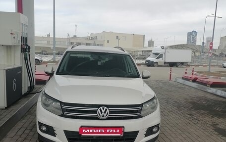 Volkswagen Tiguan I, 2011 год, 9 000 000 рублей, 2 фотография