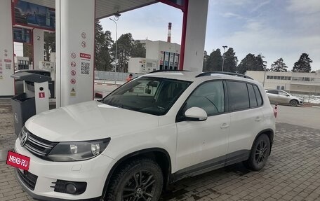 Volkswagen Tiguan I, 2011 год, 9 000 000 рублей, 3 фотография