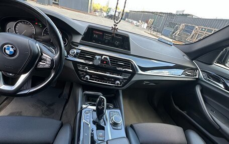 BMW 5 серия, 2017 год, 3 950 000 рублей, 8 фотография