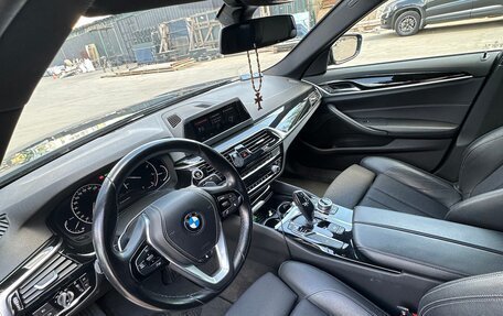 BMW 5 серия, 2017 год, 3 950 000 рублей, 9 фотография