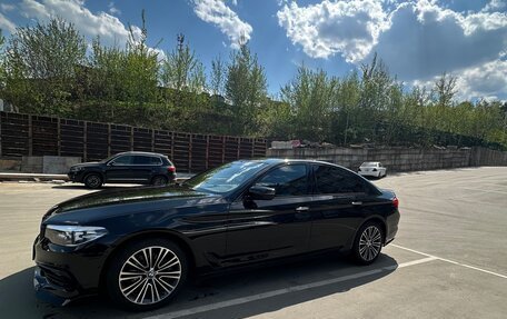 BMW 5 серия, 2017 год, 3 950 000 рублей, 15 фотография