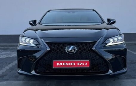 Lexus ES VII, 2019 год, 4 000 000 рублей, 1 фотография