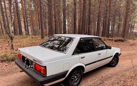 Toyota Carina, 1983 год, 1 500 000 рублей, 18 фотография