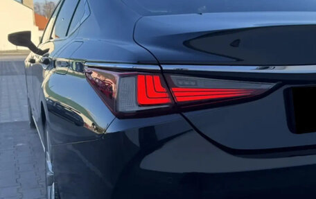Lexus ES VII, 2019 год, 4 000 000 рублей, 4 фотография