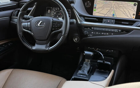 Lexus ES VII, 2019 год, 4 000 000 рублей, 11 фотография