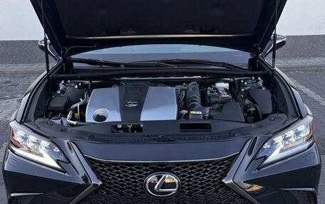 Lexus ES VII, 2019 год, 4 000 000 рублей, 8 фотография