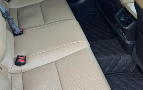 Lexus ES VII, 2019 год, 4 000 000 рублей, 10 фотография
