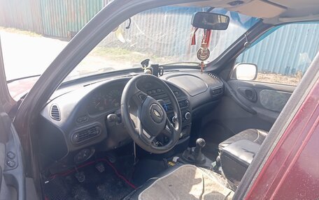 Chevrolet Niva I рестайлинг, 2003 год, 280 000 рублей, 7 фотография