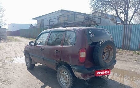Chevrolet Niva I рестайлинг, 2003 год, 280 000 рублей, 6 фотография
