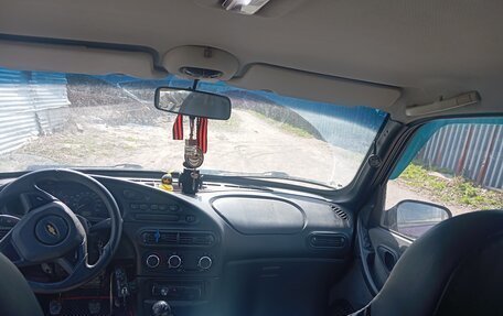 Chevrolet Niva I рестайлинг, 2003 год, 280 000 рублей, 8 фотография