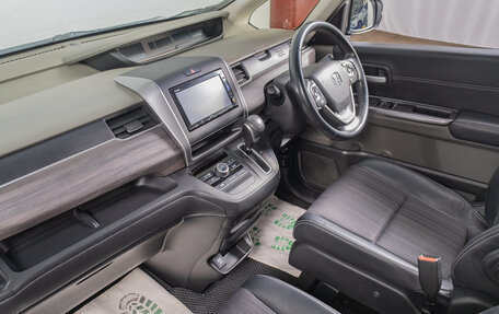 Honda Freed II, 2018 год, 1 499 000 рублей, 17 фотография