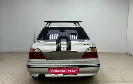 Daewoo Nexia I рестайлинг, 2004 год, 105 000 рублей, 6 фотография