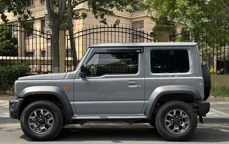 Suzuki Jimny, 2022 год, 2 350 000 рублей, 2 фотография