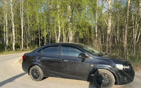 Chevrolet Aveo III, 2012 год, 700 000 рублей, 3 фотография
