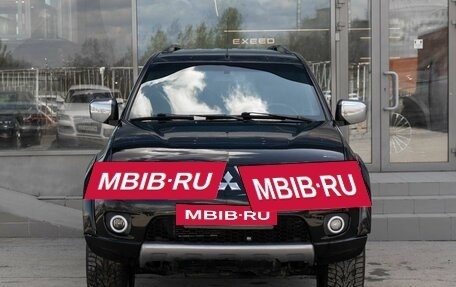 Mitsubishi Pajero IV, 2010 год, 1 344 000 рублей, 2 фотография