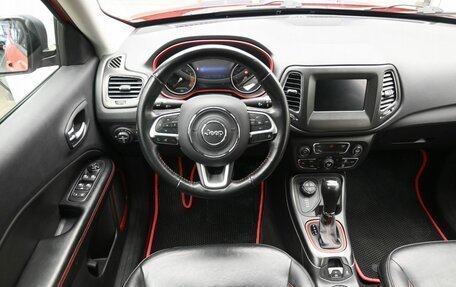 Jeep Compass II, 2019 год, 2 659 000 рублей, 11 фотография