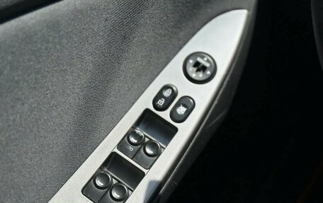 Hyundai Solaris II рестайлинг, 2015 год, 795 000 рублей, 10 фотография