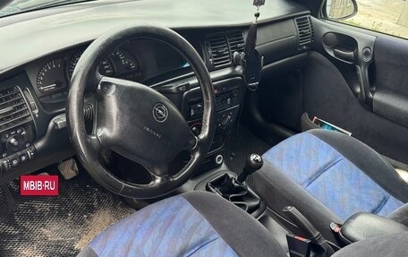 Opel Vectra B рестайлинг, 1996 год, 215 000 рублей, 5 фотография
