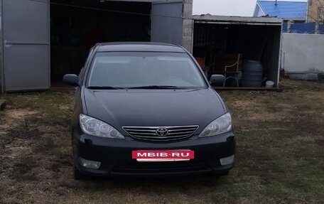 Toyota Camry V40, 2005 год, 743 000 рублей, 3 фотография